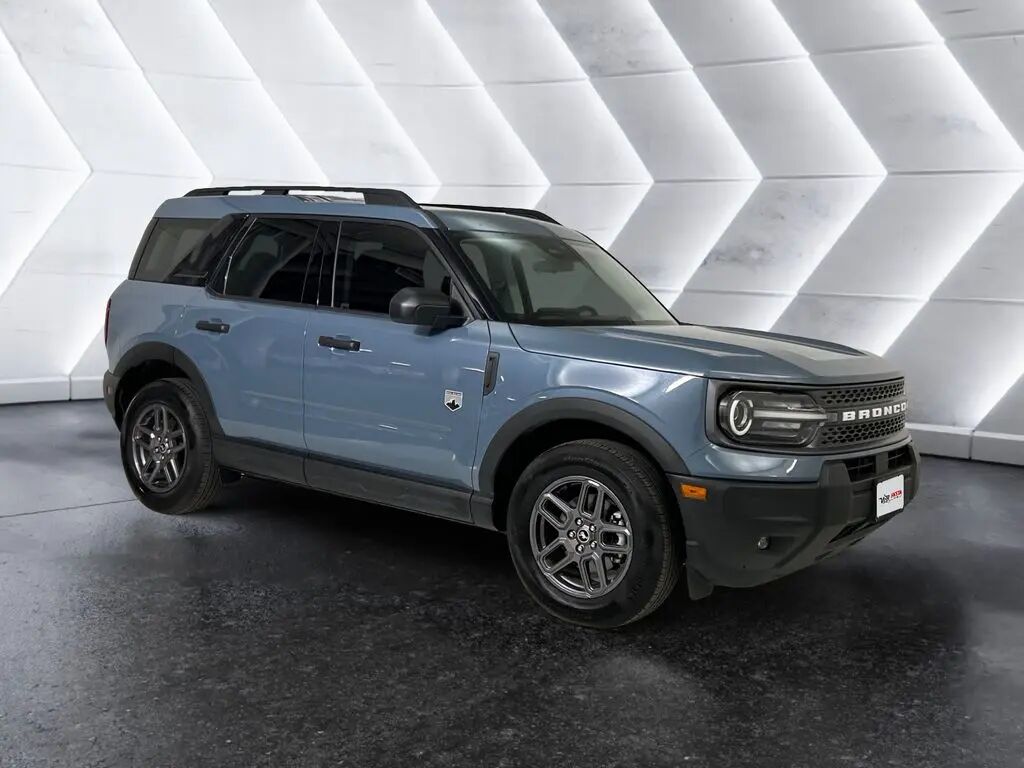2025 Ford Bronco Sport Big Bend — photo 1 of 41