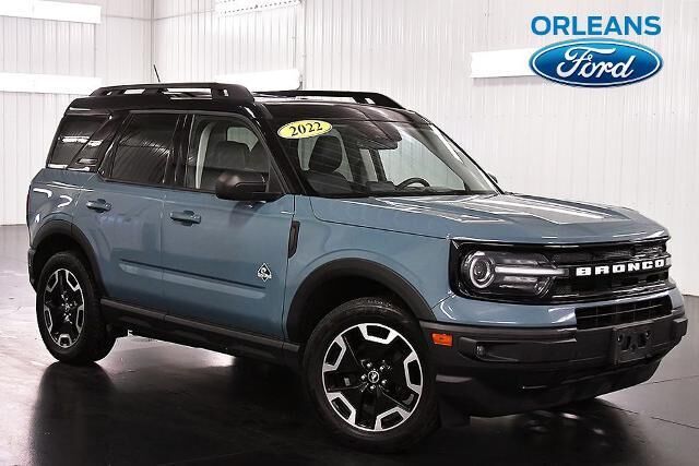 2022 Ford Bronco Sport Outer Banks — photo 1 of 13