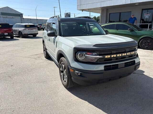 2023 Ford Bronco Sport Outer Banks — photo 1 of 1