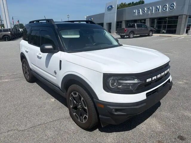 2023 Ford Bronco Sport Outer Banks — photo 1 of 11