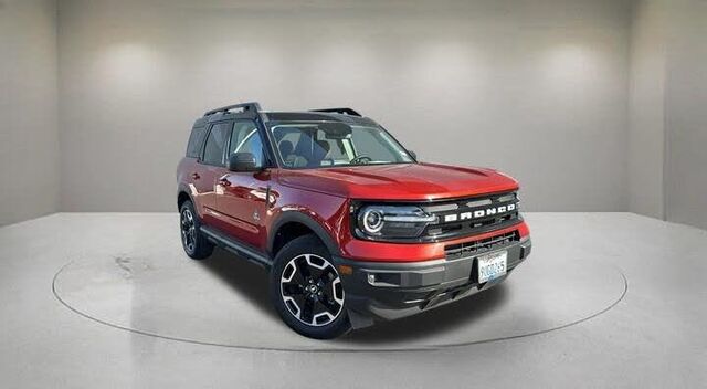 2024 Ford Bronco Sport Outer Banks — photo 1 of 54