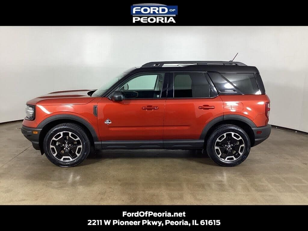 2023 Ford Bronco Sport Outer Banks — photo 1 of 14