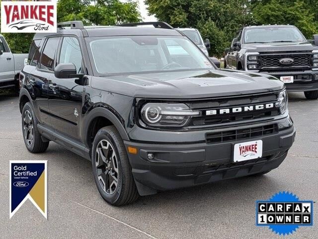 2023 Ford Bronco Sport Outer Banks — photo 1 of 8