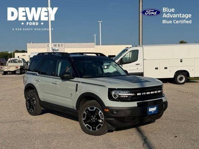 2024 Ford Bronco Sport Outer Banks — photo 1 of 40