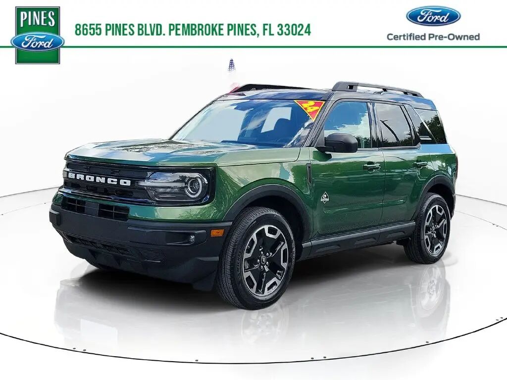 2024 Ford Bronco Sport Outer Banks — photo 1 of 13