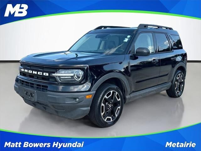 2022 Ford Bronco Sport Outer Banks — photo 1 of 26