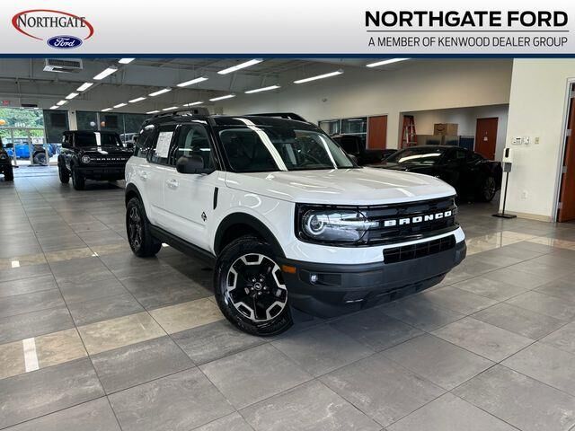 2022 Ford Bronco Sport Outer Banks — photo 1 of 26