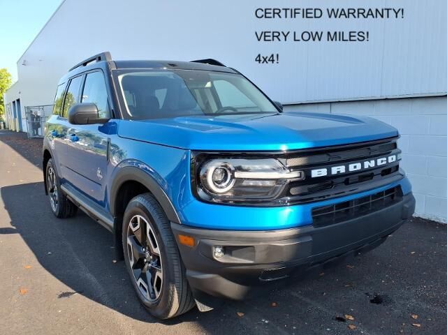 2022 Ford Bronco Sport Outer Banks — photo 1 of 13