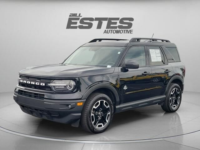 2022 Ford Bronco Sport Outer Banks — photo 1 of 26