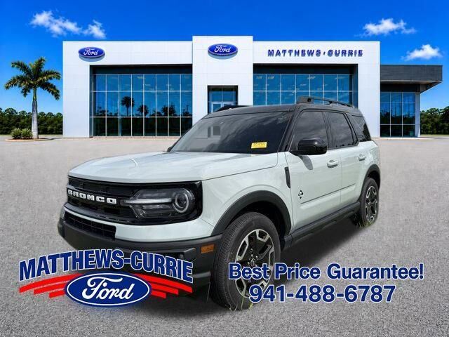 2024 Ford Bronco Sport Outer Banks — photo 1 of 39