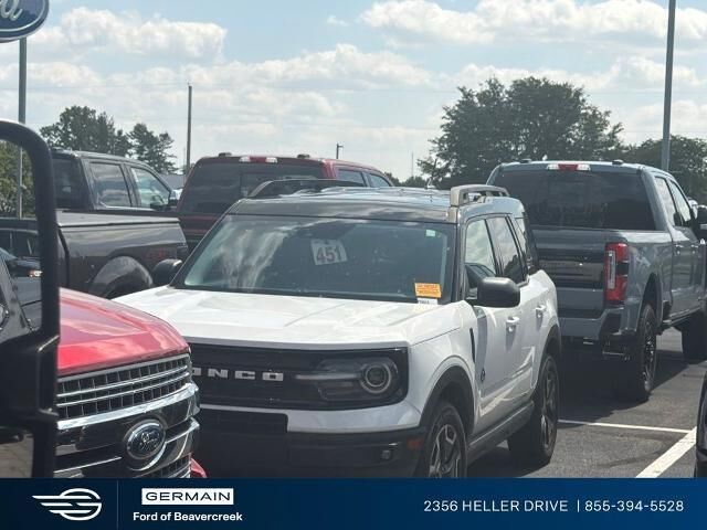 2022 Ford Bronco Sport Outer Banks — photo 1 of 1