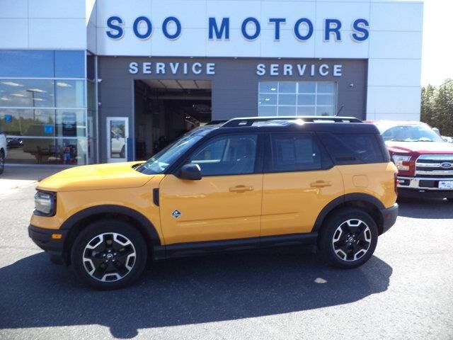 2023 Ford Bronco Sport Outer Banks — photo 1 of 24