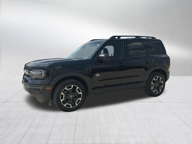 2023 Ford Bronco Sport Outer Banks — photo 1 of 13