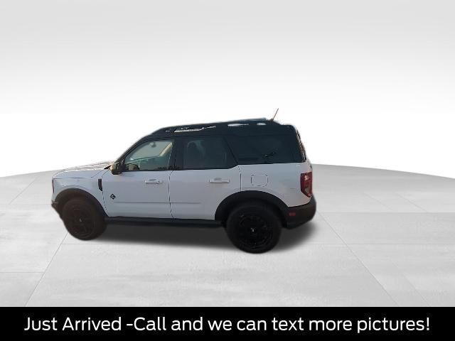 2023 Ford Bronco Sport Outer Banks — photo 1 of 26