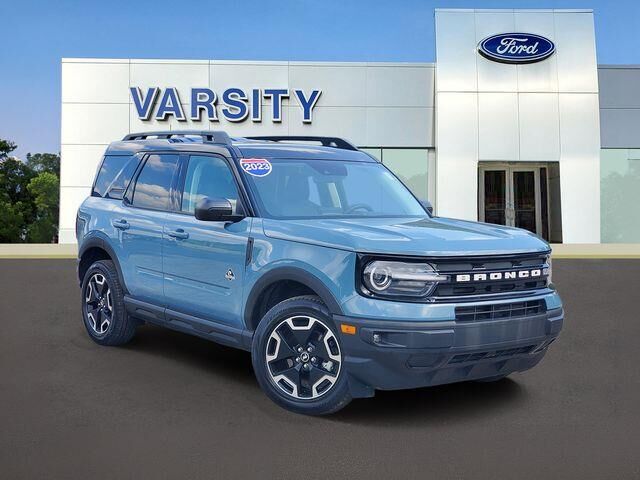 2023 Ford Bronco Sport Outer Banks — photo 1 of 26