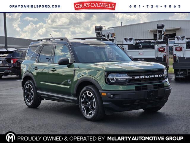 2024 Ford Bronco Sport Outer Banks — photo 1 of 26