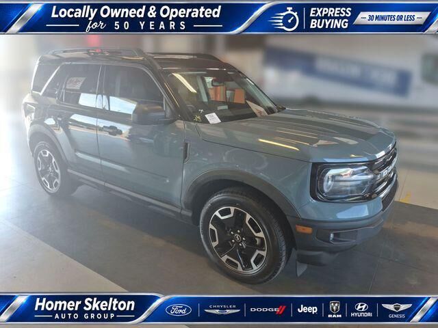 2021 Ford Bronco Sport Outer Banks — photo 1 of 8