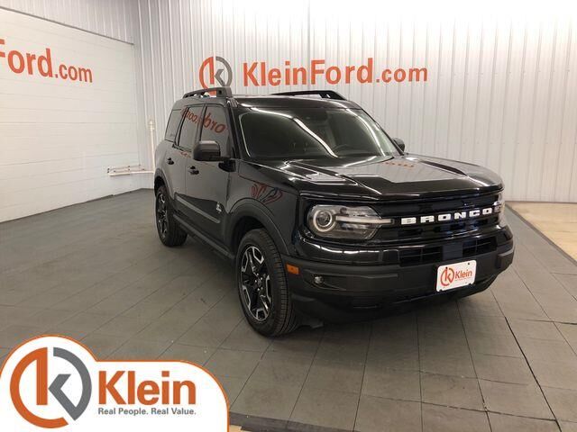 2022 Ford Bronco Sport Outer Banks — photo 1 of 11