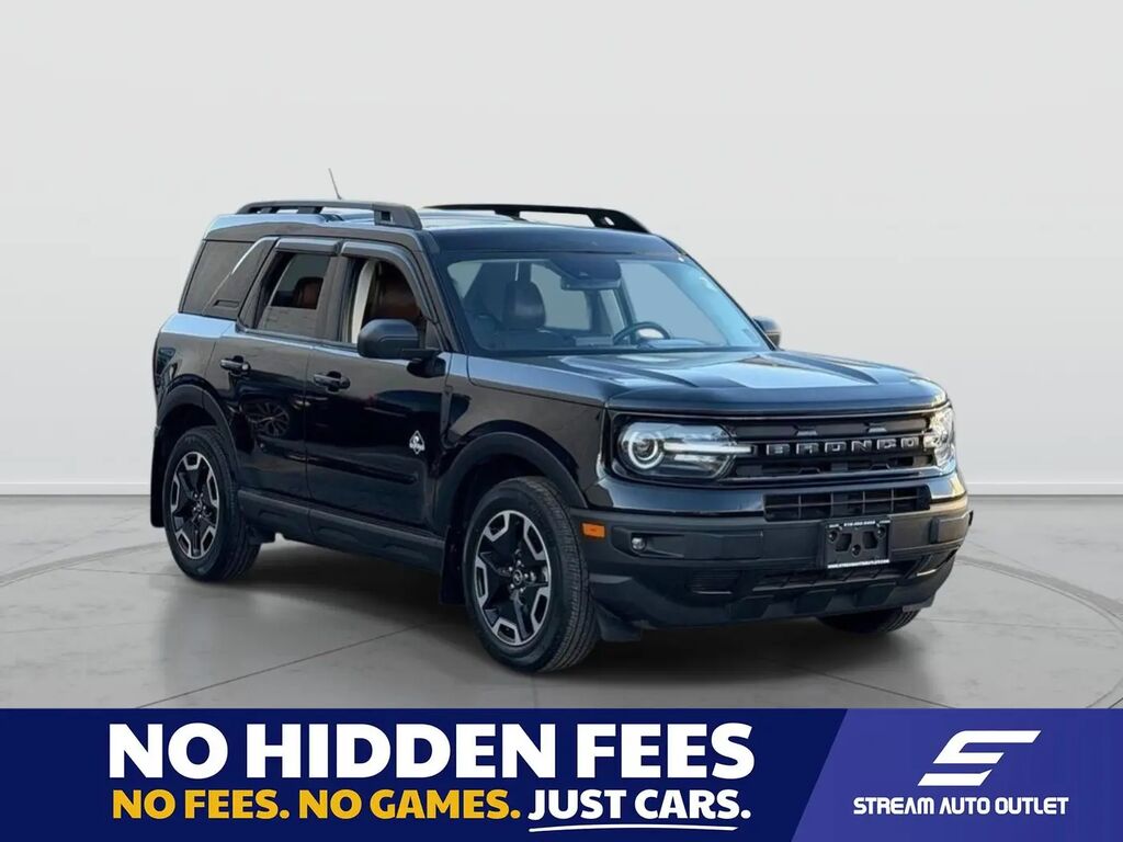 2023 Ford Bronco Sport Outer Banks — photo 1 of 10