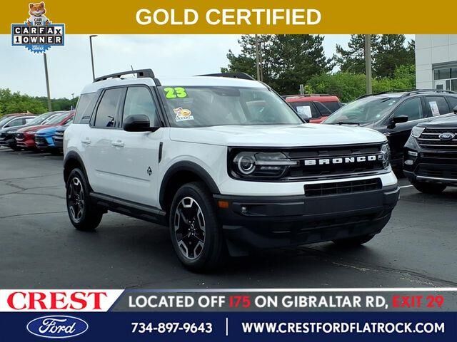2023 Ford Bronco Sport Outer Banks — photo 1 of 13