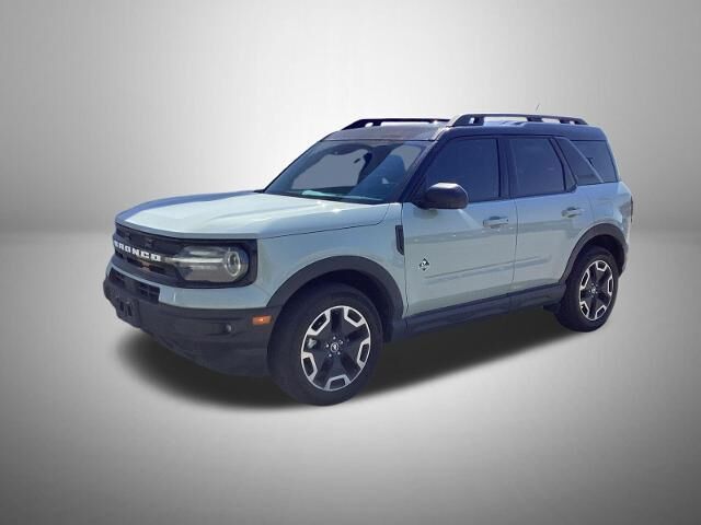 2024 Ford Bronco Sport Outer Banks — photo 1 of 33
