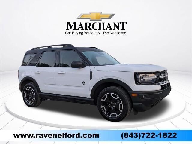 2024 Ford Bronco Sport Outer Banks — photo 1 of 13