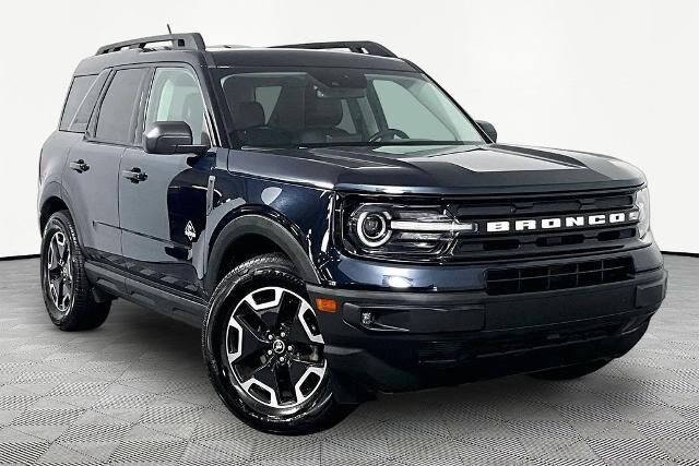 2022 Ford Bronco Sport Outer Banks — photo 1 of 26