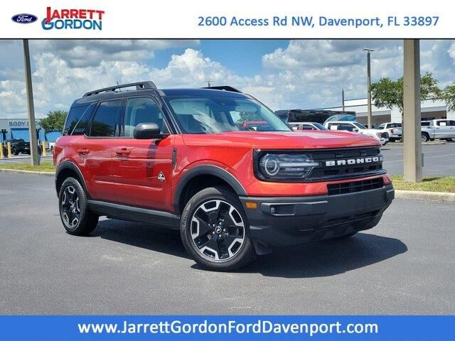 2022 Ford Bronco Sport Outer Banks — photo 1 of 26