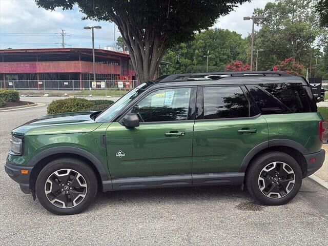 2023 Ford Bronco Sport Outer Banks — photo 1 of 26