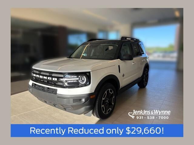 2023 Ford Bronco Sport Outer Banks — photo 1 of 12