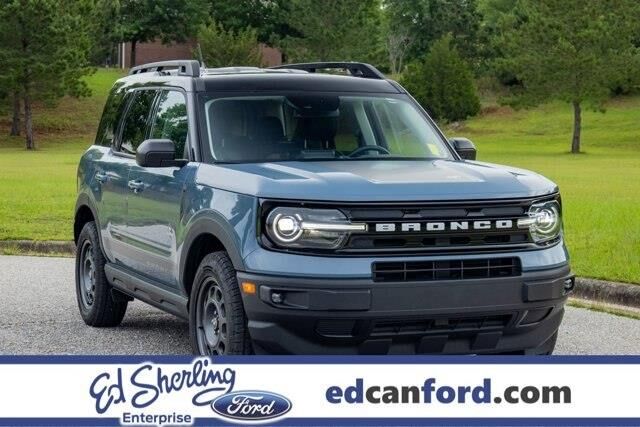 2024 Ford Bronco Sport Outer Banks — photo 1 of 13