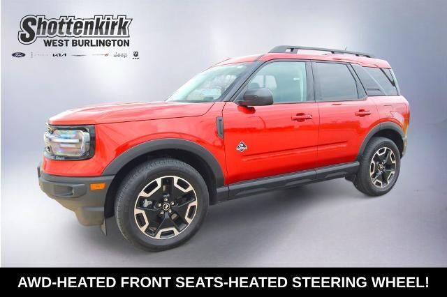 2023 Ford Bronco Sport Outer Banks — photo 1 of 26