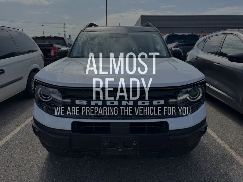 2023 Ford Bronco Sport Outer Banks — photo 1 of 7