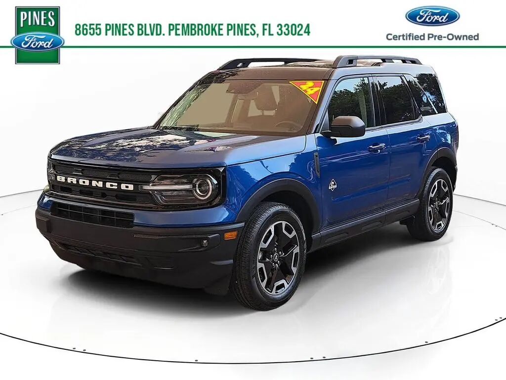 2024 Ford Bronco Sport Outer Banks — photo 1 of 13