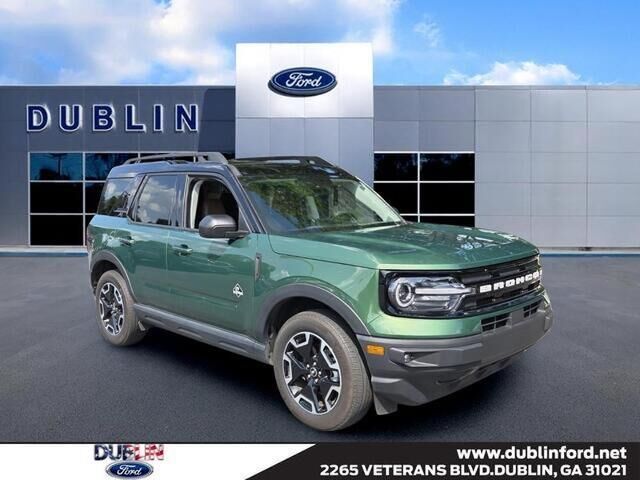 2024 Ford Bronco Sport Outer Banks — photo 1 of 11