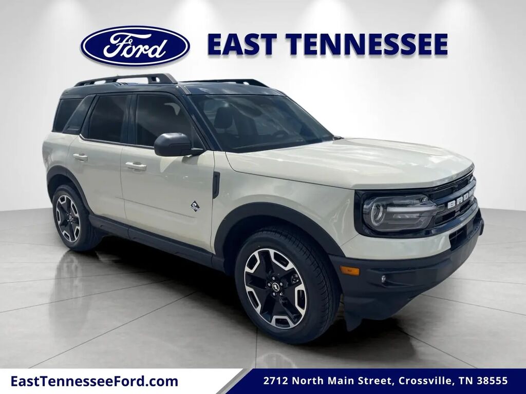 2024 Ford Bronco Sport Outer Banks — photo 1 of 10