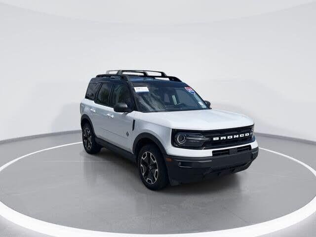 2023 Ford Bronco Sport Outer Banks — photo 1 of 1