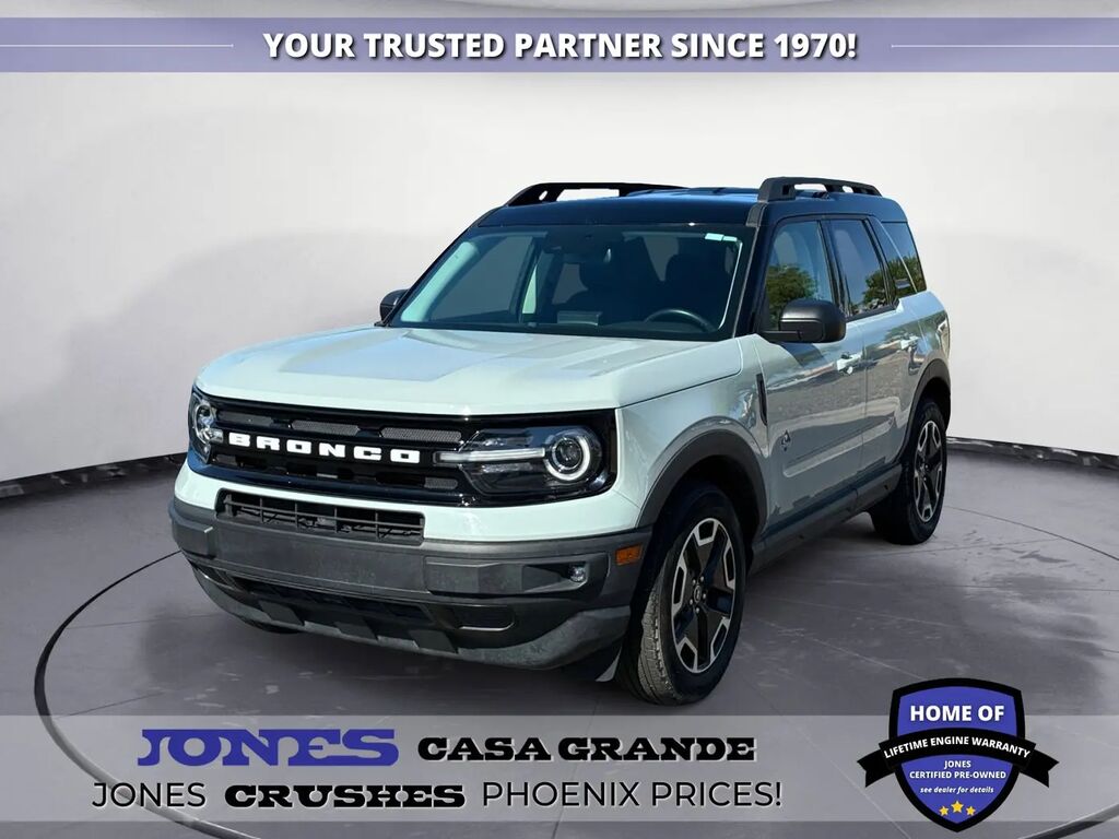 2023 Ford Bronco Sport Outer Banks — photo 1 of 13