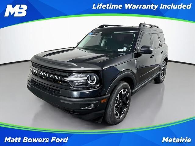 2023 Ford Bronco Sport Outer Banks — photo 1 of 39