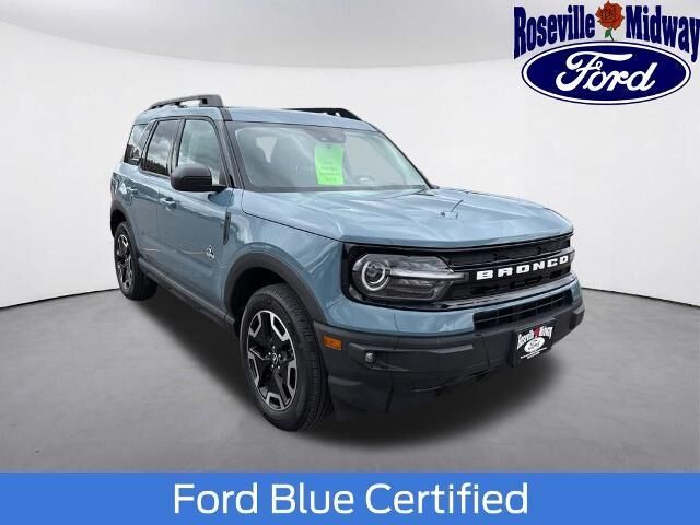 2023 Ford Bronco Sport Outer Banks — photo 1 of 39