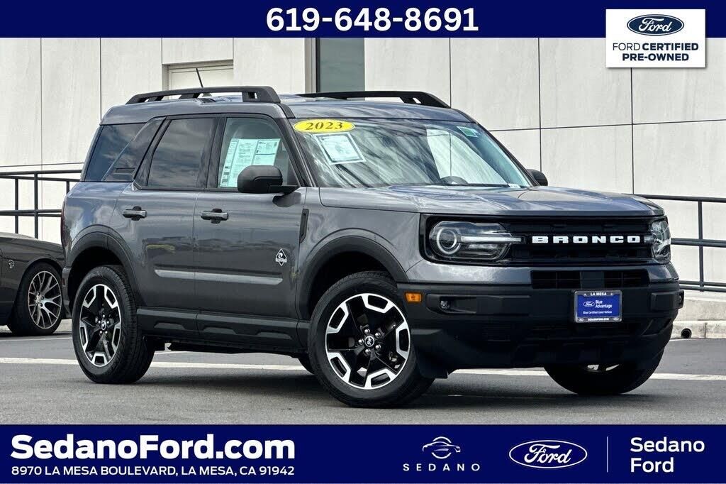 2023 Ford Bronco Sport Outer Banks — photo 1 of 14