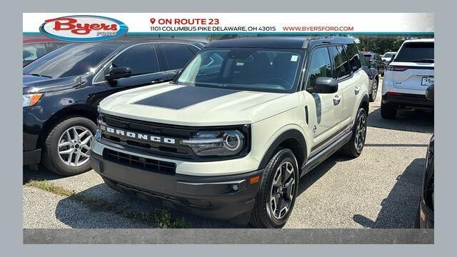 2024 Ford Bronco Sport Outer Banks — photo 1 of 2