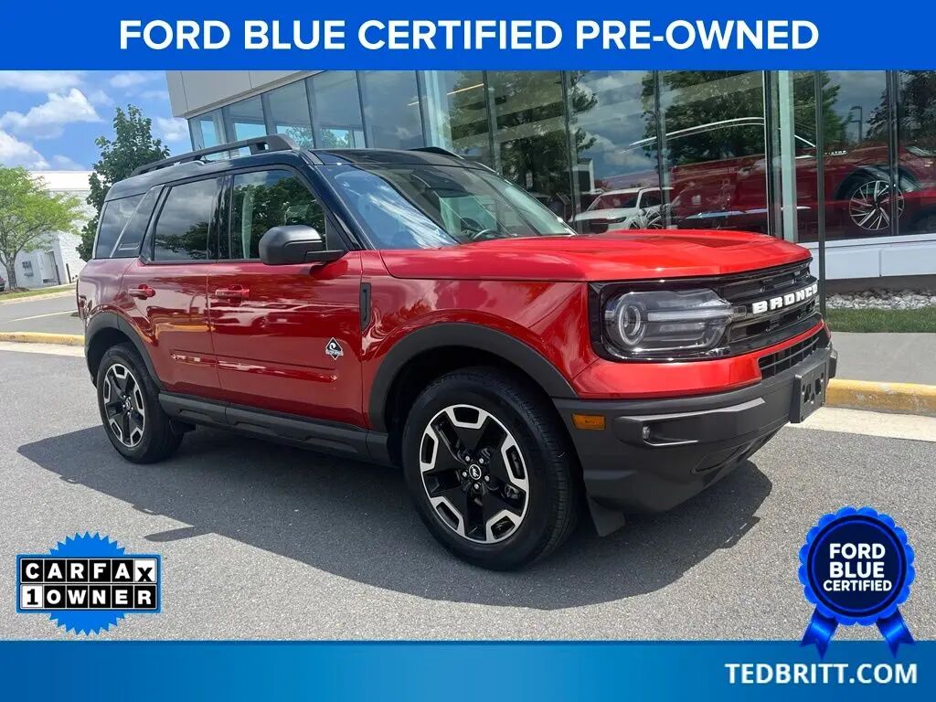 2024 Ford Bronco Sport Outer Banks — photo 1 of 10