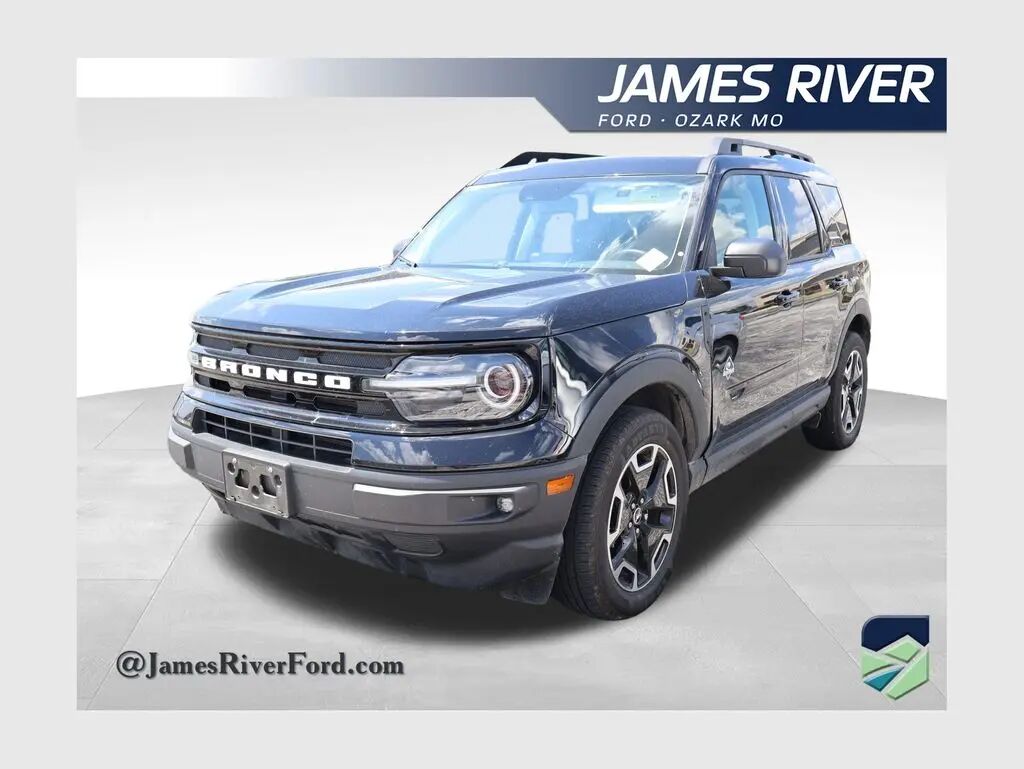 2024 Ford Bronco Sport Outer Banks — photo 1 of 52