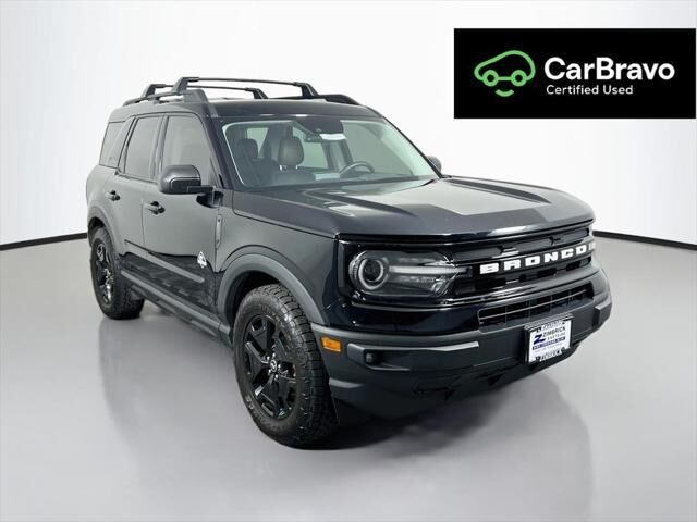 2021 Ford Bronco Sport Outer Banks — photo 1 of 13