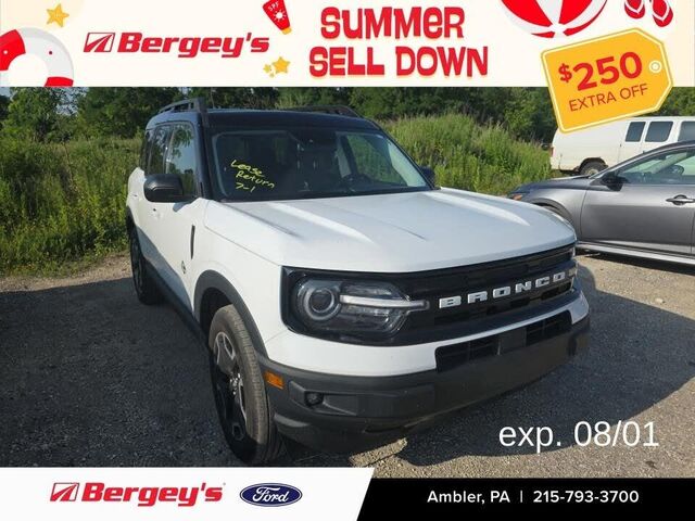 2023 Ford Bronco Sport Outer Banks — photo 1 of 1