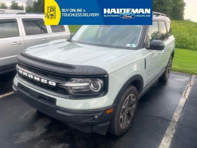 2024 Ford Bronco Sport Outer Banks — photo 1 of 2