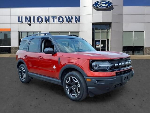 2024 Ford Bronco Sport Outer Banks — photo 1 of 13