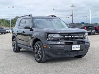 2024 Ford Bronco Sport Outer Banks — photo 1 of 26