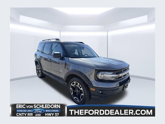 2021 Ford Bronco Sport Outer Banks — photo 1 of 26